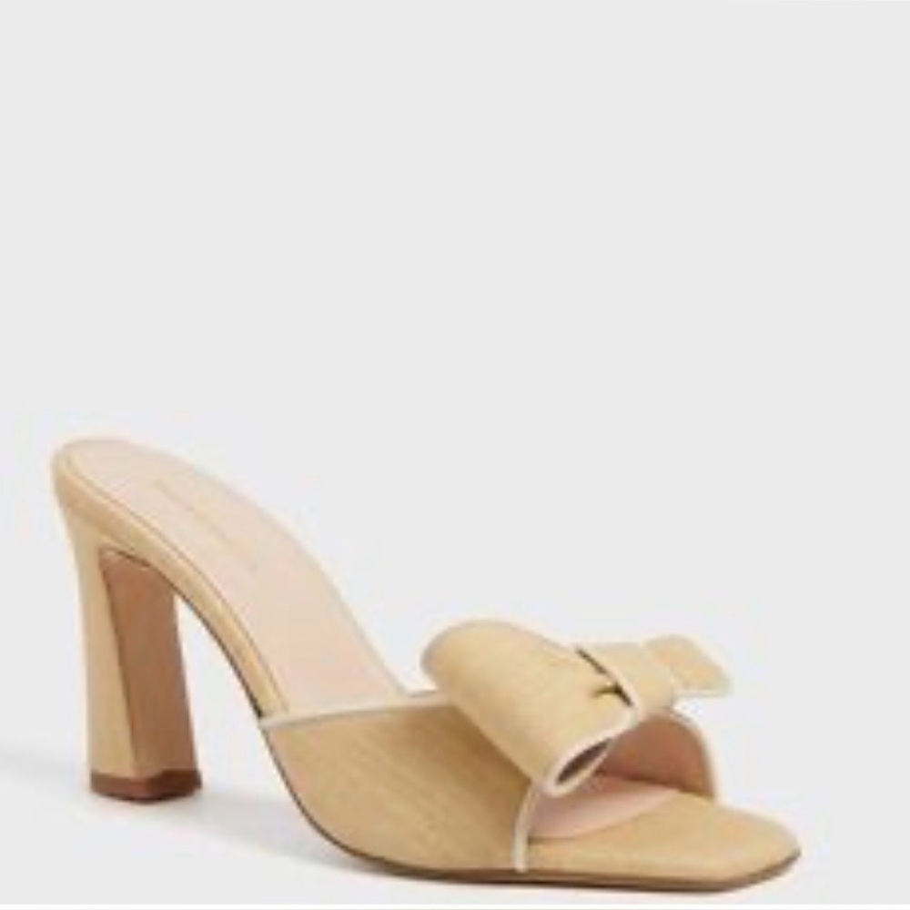 Tuckernuck Beige Bow-Accent High Heel Sandals